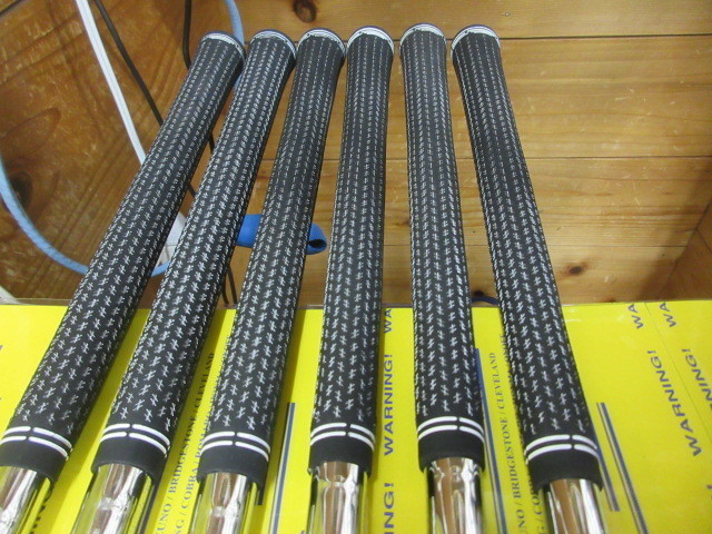 【値引】キングコブラ　プロ　キャビティ　tour ad 95s 搭載　偶数番手 コブラ KING TOUR(2023)のスペック詳細 | 中古ゴルフクラブ通販