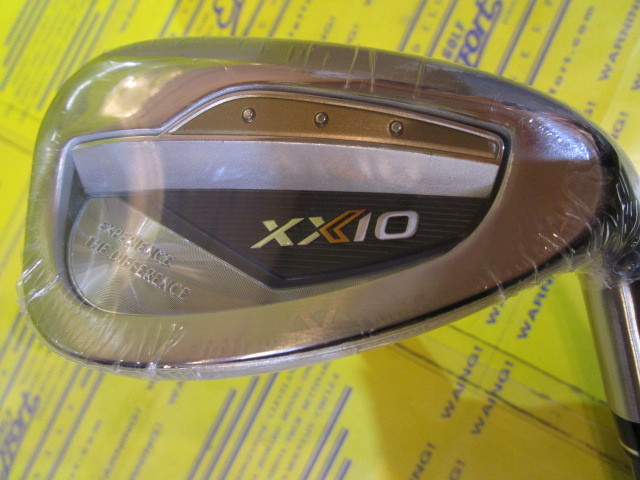 ダンロップ　XXIO 13 ネイビー