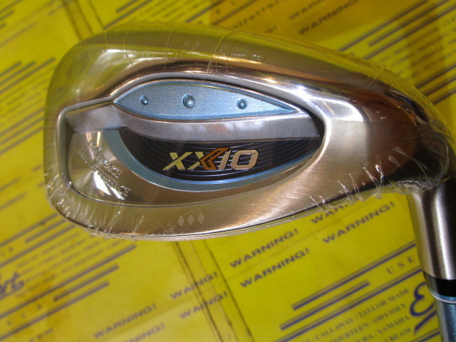 ダンロップ　XXIO 13 ネイビー