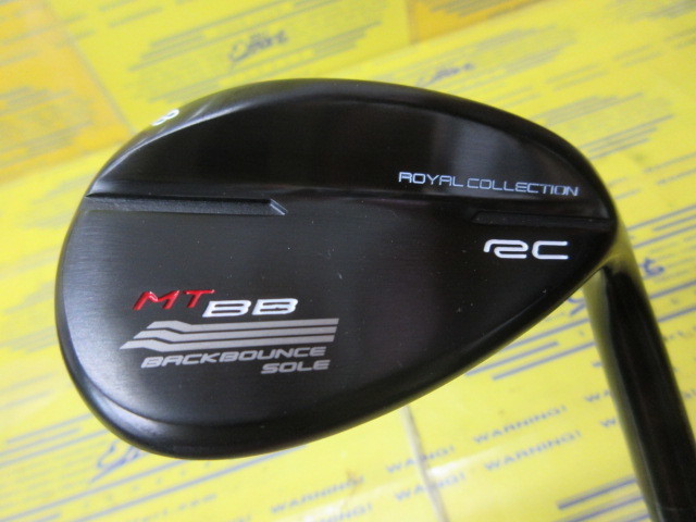 ロイヤルコレクション<br>BB WEDGE BLACK IP