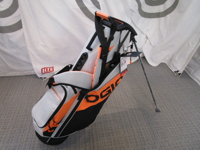 2024 FUSE STAND Gray