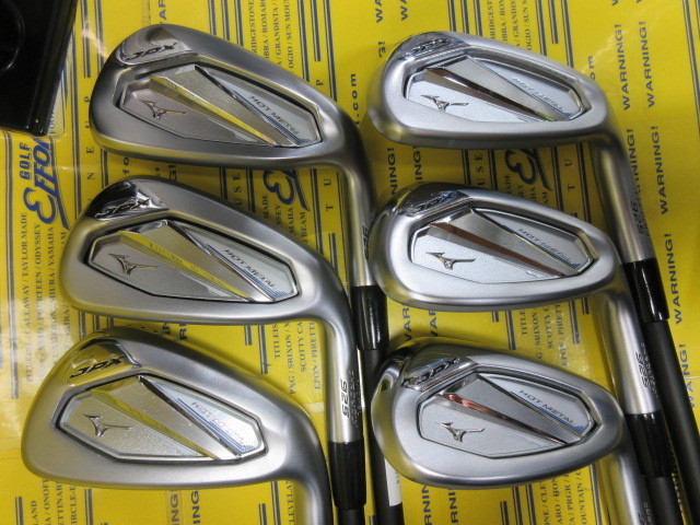 ミズノ　JPX 925 HOT METAL