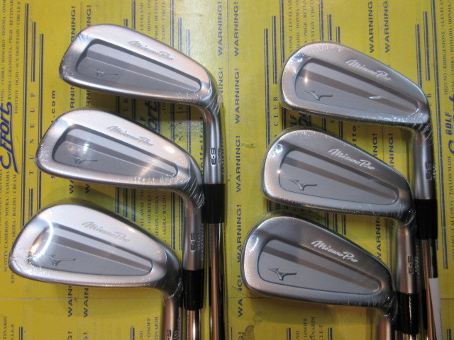 ミズノ　Mizuno Pro S-3