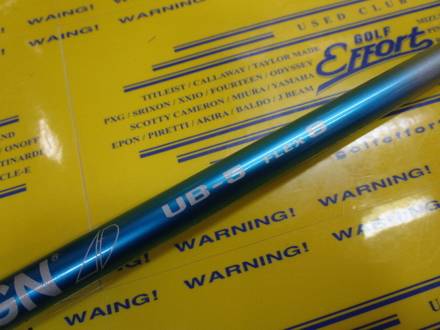 TOUR AD UB-5<br>タイトリスト スリーブ