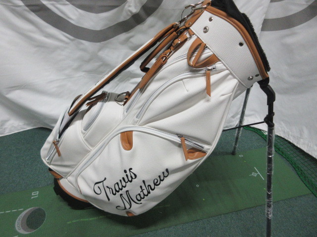 Travis Mathew ホワイトキャディバッグ 新品 キャディバッグ