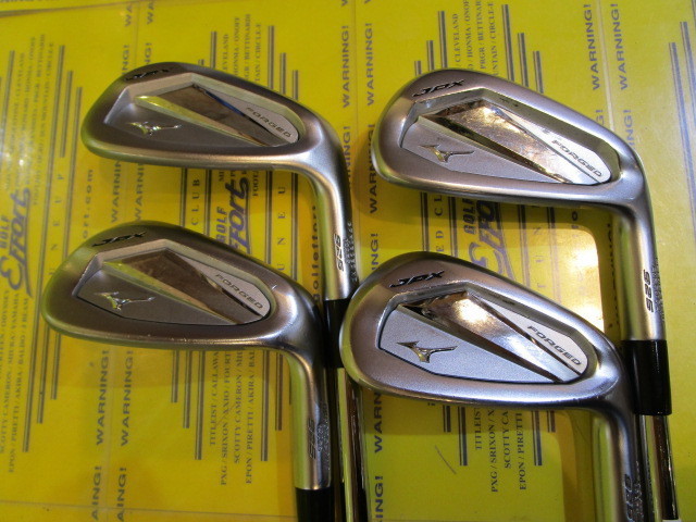 ミズノ　JPX 925 FORGED