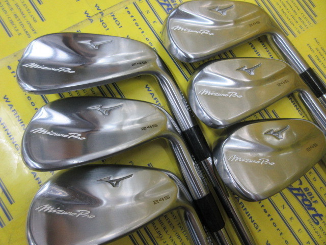 Mizuno Pro 245