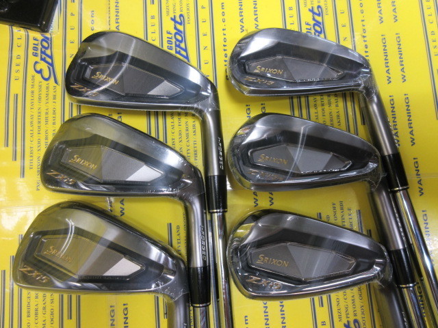 ダンロップ　SRIXON ZXi5 BLACK