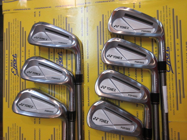 ヨネックス　E-ZONE CB-511 Forged