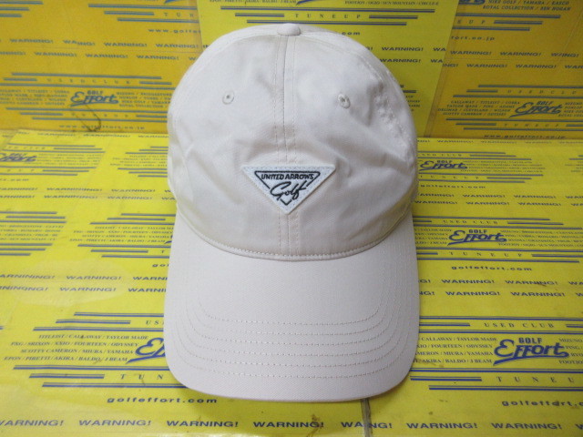 ユニセックス フェルトロゴ キャップ White