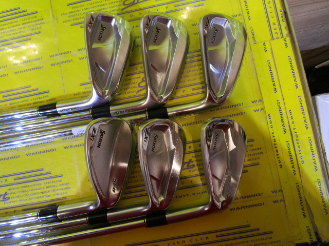 ダンロップ　SRIXON ZXi7