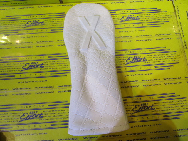 LUX HC1123 UT#X Crocodile White