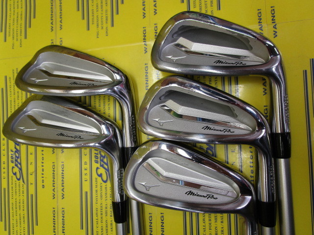 Mizuno Pro 920