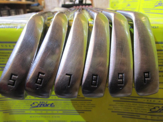 値引き可ONOFF FORGED KURO 2023 オノフ 黒 オノフ アイアンセット オノフ黒 値引き可ONOFF FORGED KURO 2023