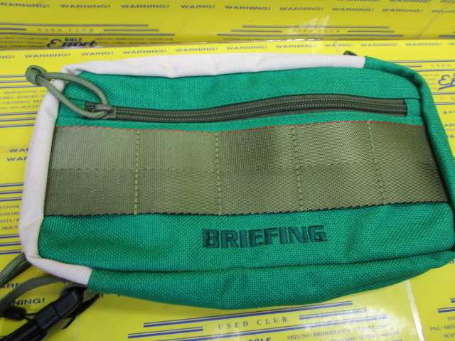 BRIEFING<br>RECTANGLE POUCH WL BRG241G36 Green×Ivory