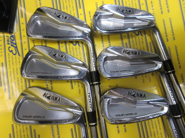 TOUR WORLD TW727V��VIZARD IB 85 �y6�{�ESR�z