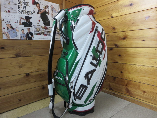 BALDO キャディバッグ ホワイト グリーン レッド BALDO キャディバッグ ホワイト グリーン レッド - メルカリ