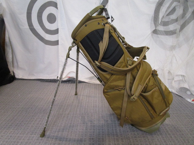 BRIEFING CR-4 #02 XP COYOTE BRG213D16 Coyoteのスペック詳細